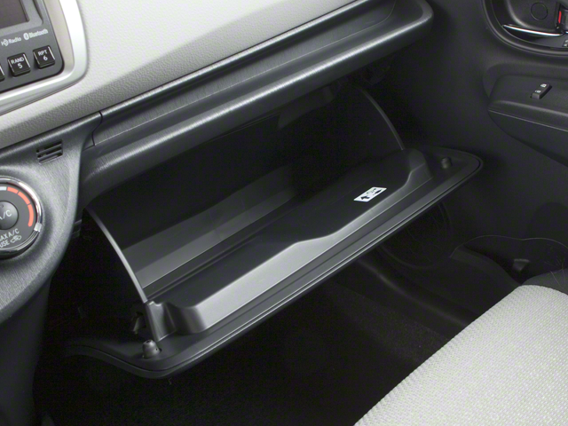 2012 Toyota Yaris LE