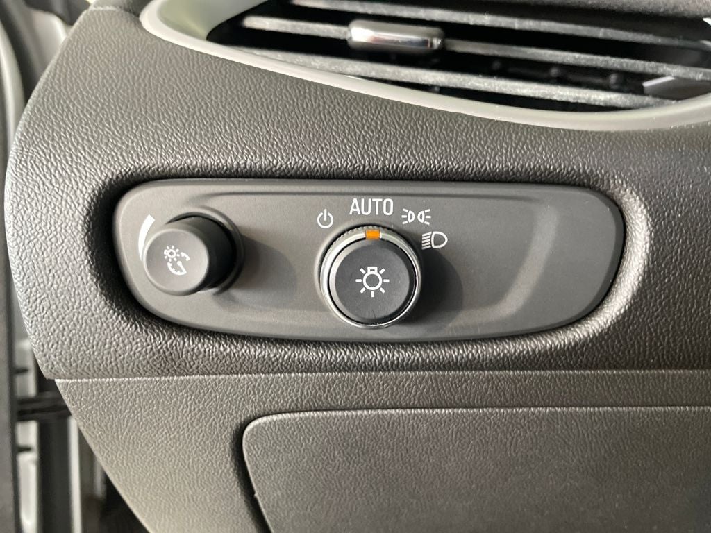 2018 Chevrolet Malibu LS 1LS