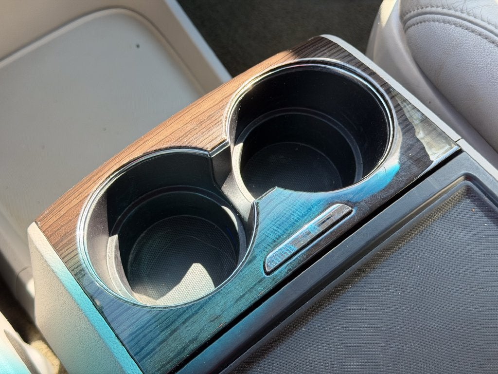 2017 Toyota Sienna XLE 8 Passenger