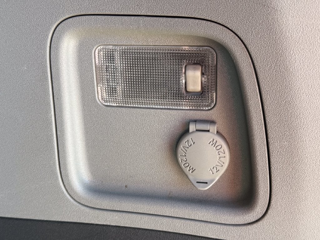2017 Toyota Sienna XLE 8 Passenger