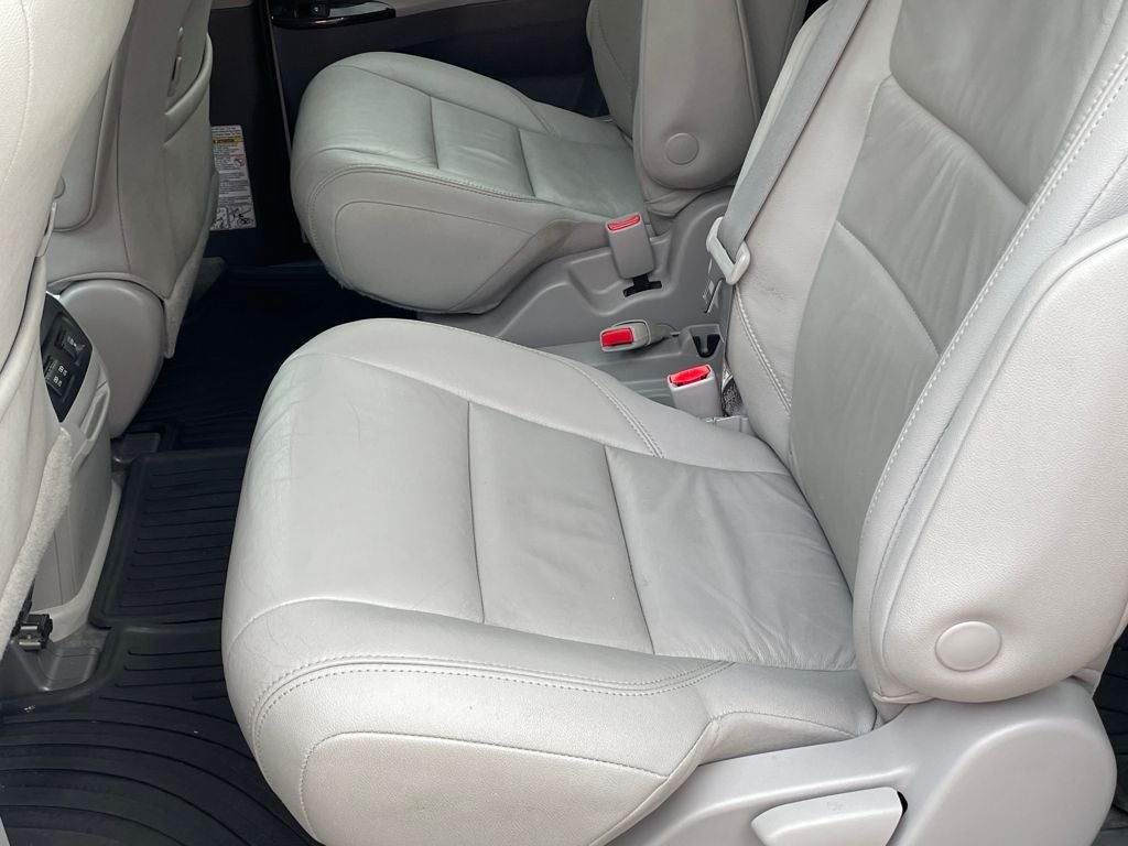 2018 Toyota Sienna XLE 8 Passenger