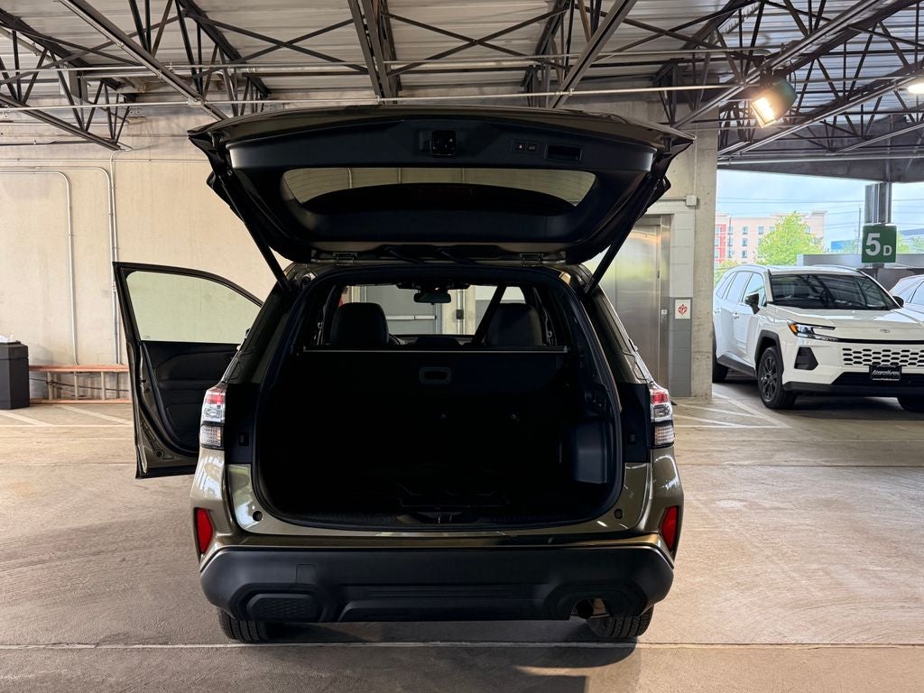 2025 Subaru Forester Premium