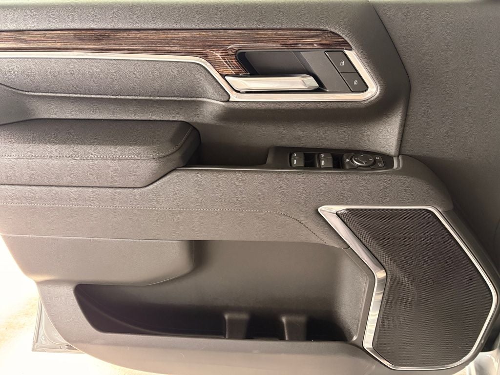 2025 GMC Sierra 2500HD SLE