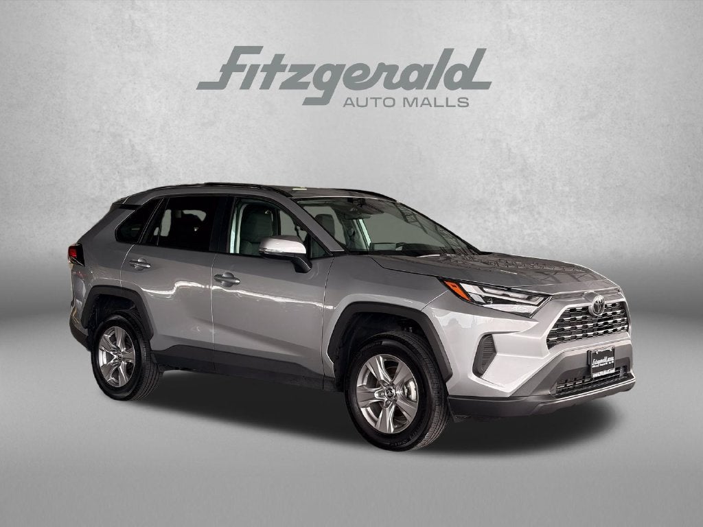 2025 Toyota RAV4 XLE