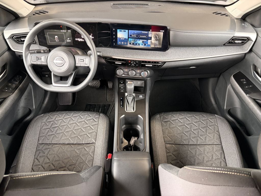 2025 Nissan Kicks MPV SV