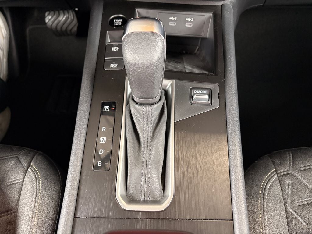 2025 Nissan Kicks MPV SV