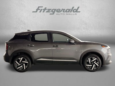 2025 Nissan Kicks MPV SV