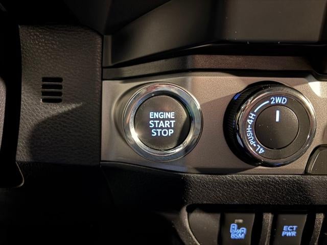 2023 Toyota TACOMA LIMITED Limited V6