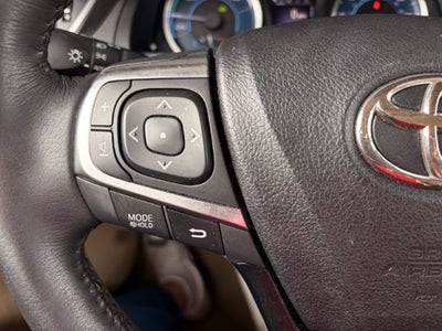 2016 Toyota Camry Hybrid XLE