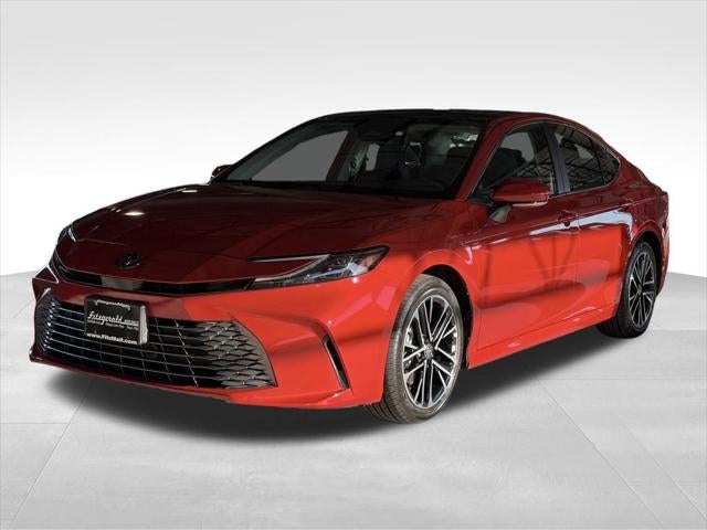 2025 Toyota CAMRY XLE