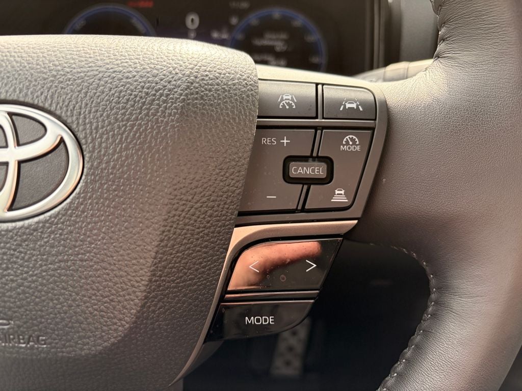 2025 Toyota CAMRY XSE