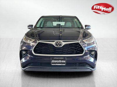 2022 Toyota HIGHLANDER LE