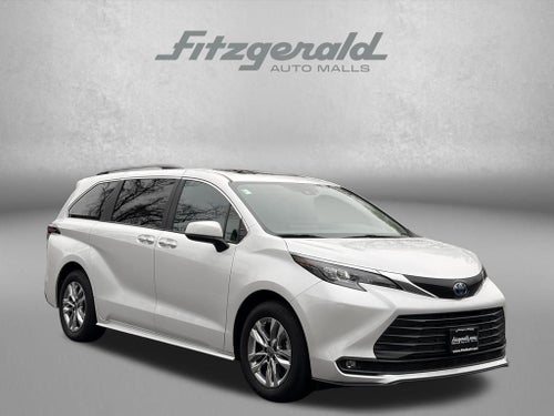 2025 Toyota SIENNA XLE AWD XLE 7 Passenger