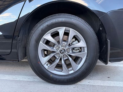 2024 Toyota Sienna XLE 8 Passenger
