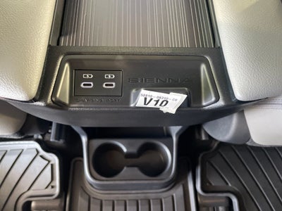 2026 Toyota Sienna XLE 7 Passenger