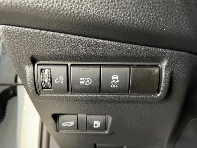 2024 Toyota COROLLA CROSS HV Hybrid XSE