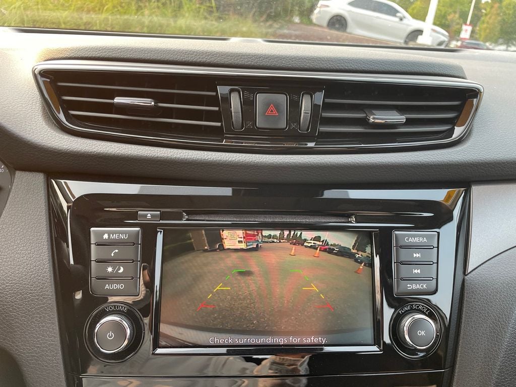 2022 Nissan Rogue Sport S