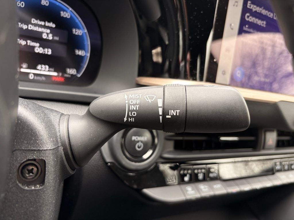 2026 Toyota CROWN XLE