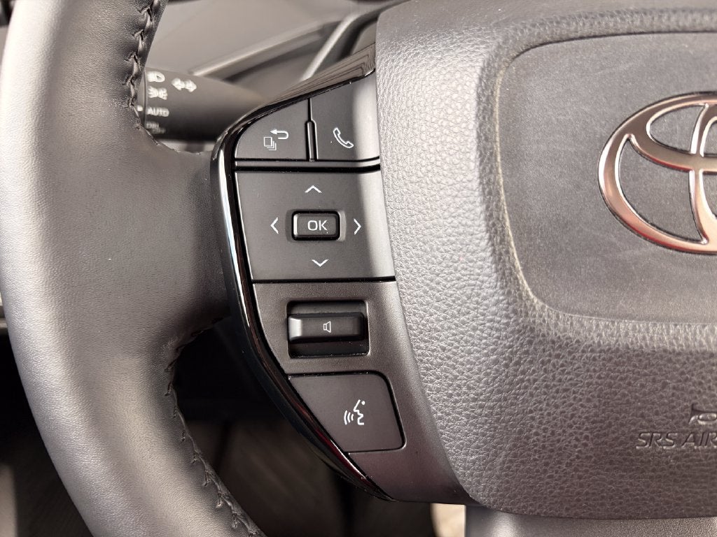 2024 Toyota Prius XLE