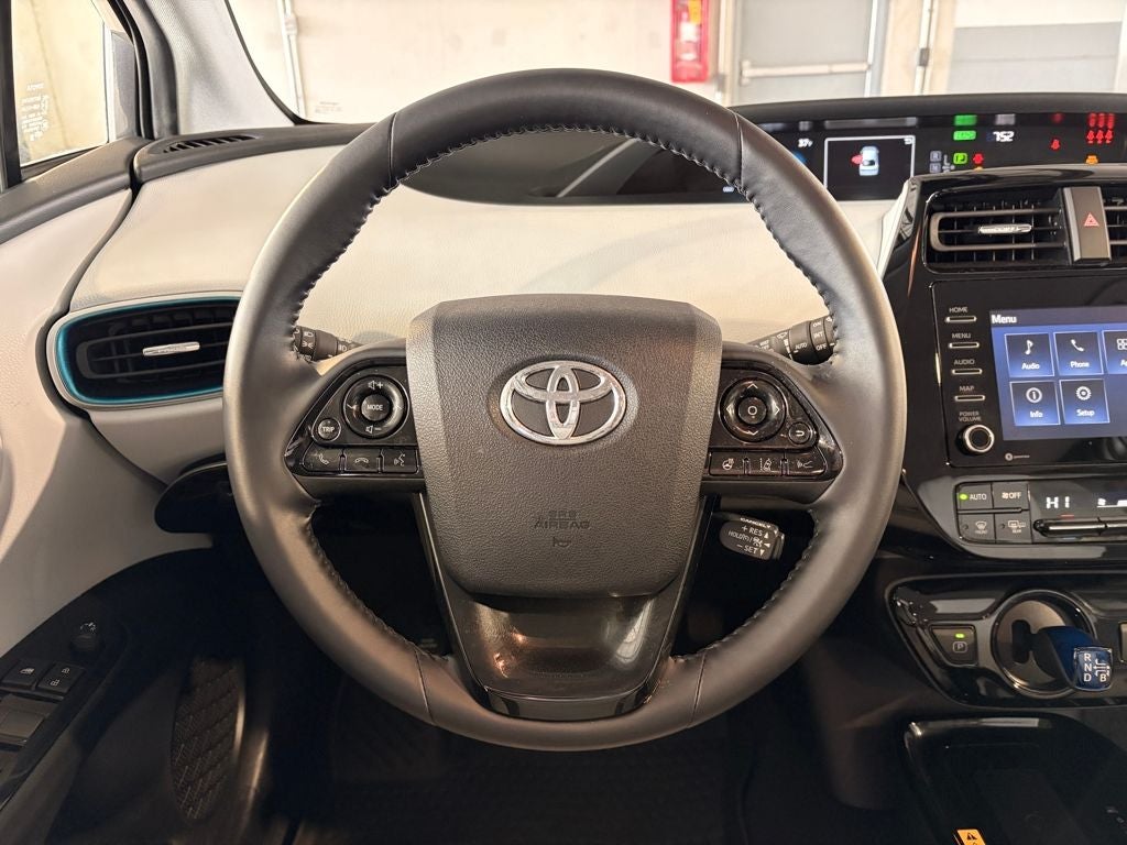 2022 Toyota PRIUS XLE AWD-e