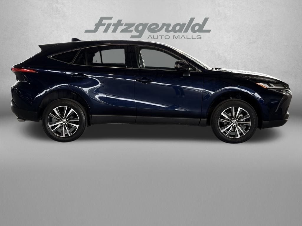 2024 Toyota Venza LE