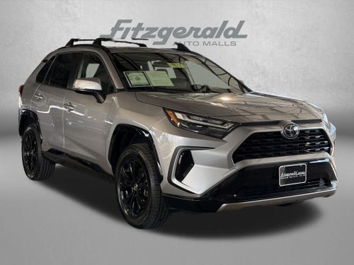 2022 Toyota RAV4 HYBRID SE