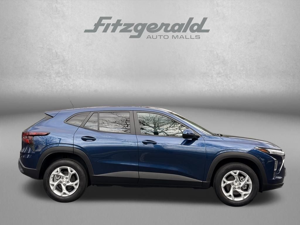 2024 Chevrolet Trax LS