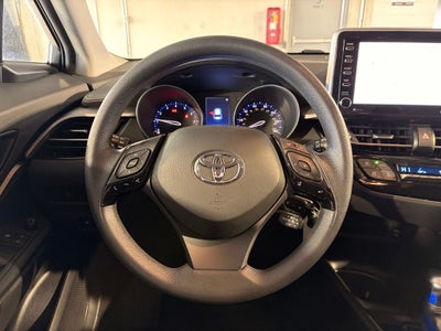 2021 Toyota C-HR LE
