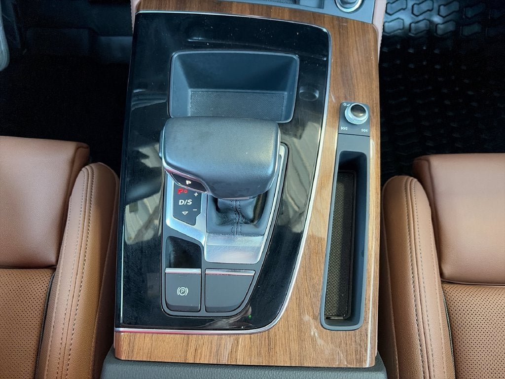 2022 Audi Q5 45 S line Prestige quattro