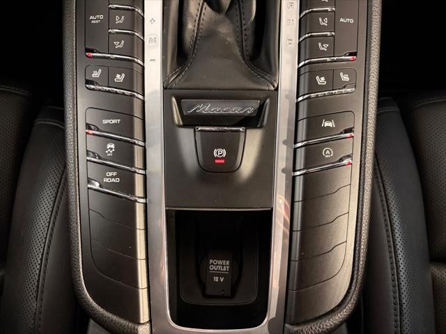 2020 Porsche Macan S