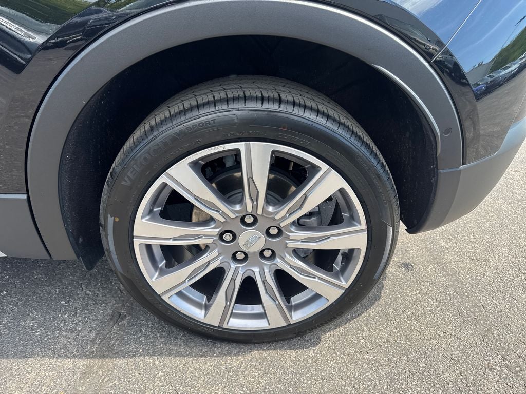 2022 Cadillac XT4 Premium Luxury