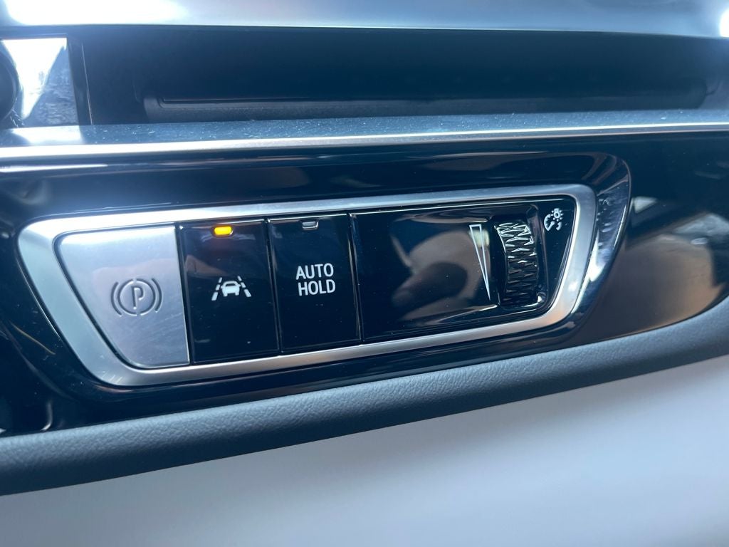 2025 Cadillac LYRIQ Luxury