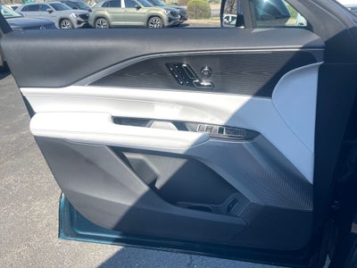 2025 Cadillac LYRIQ Luxury