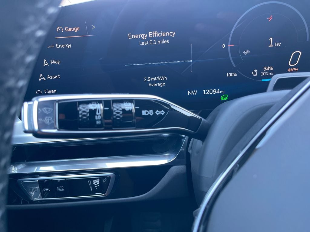 2025 Cadillac LYRIQ Luxury