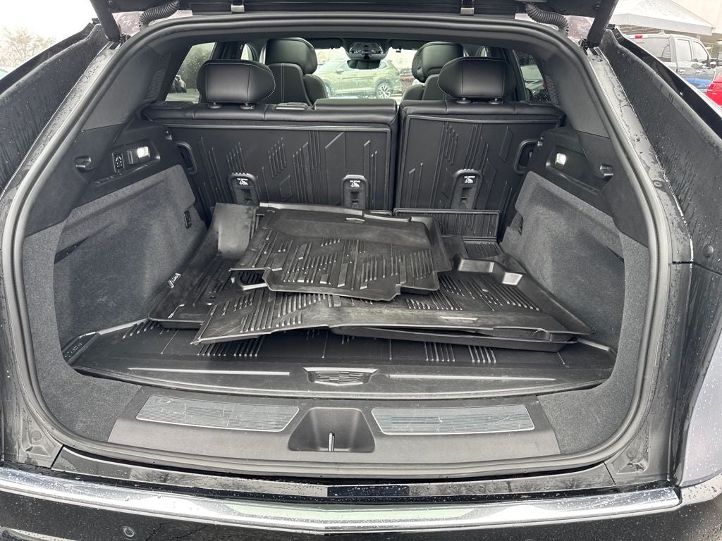 2025 Cadillac LYRIQ Luxury