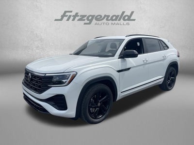 2026 Volkswagen Atlas Cross Sport 2.0T SEL R-Line Black