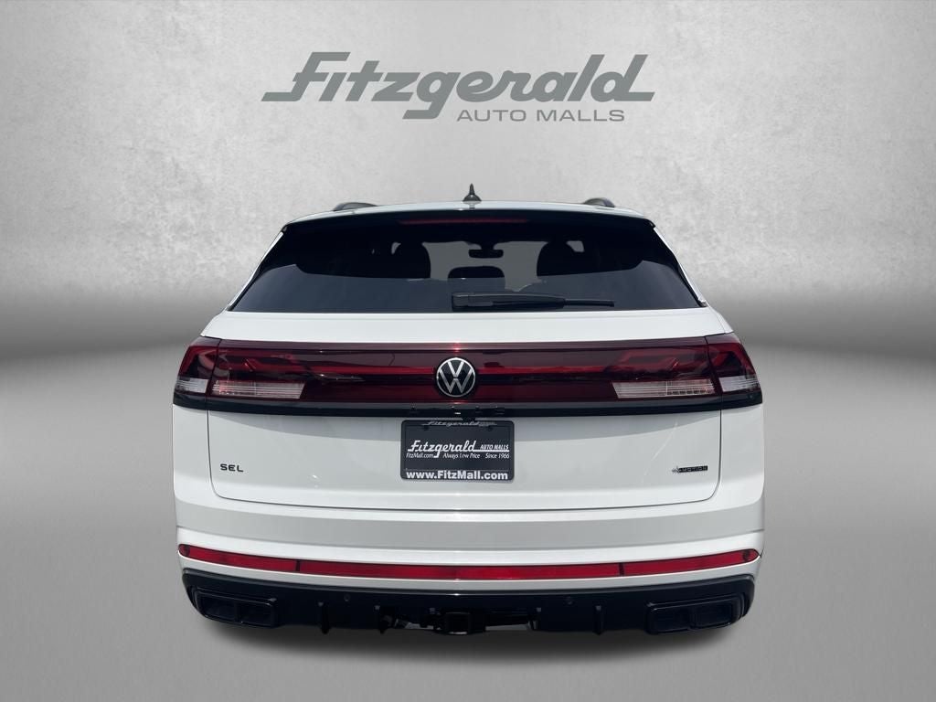 2026 Volkswagen Atlas Cross Sport 2.0T SEL R-Line Black