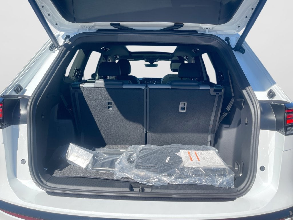 2027 Volkswagen Atlas SEL
