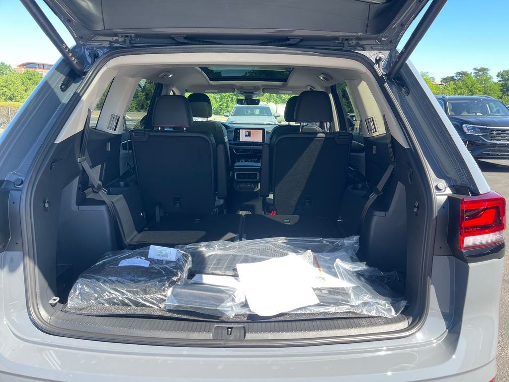 2026 Volkswagen Atlas 2.0T Peak Edition