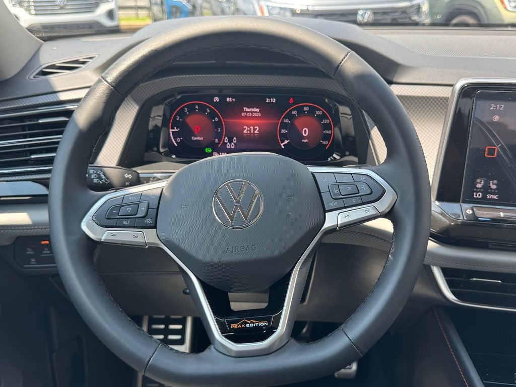 2025 Volkswagen Atlas 2.0T Peak Edition