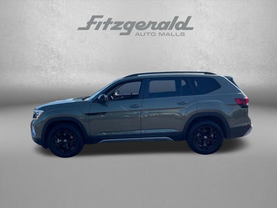 2025 Volkswagen Atlas 2.0T Peak Edition