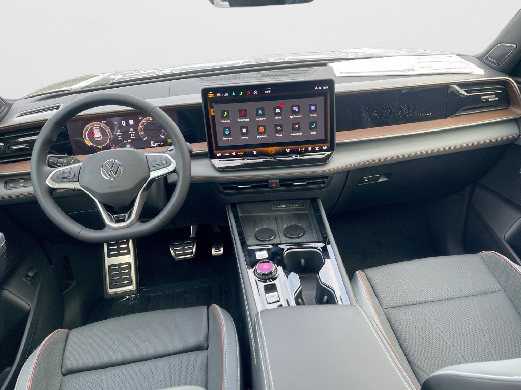 2027 Volkswagen Atlas SEL Premium R-Line