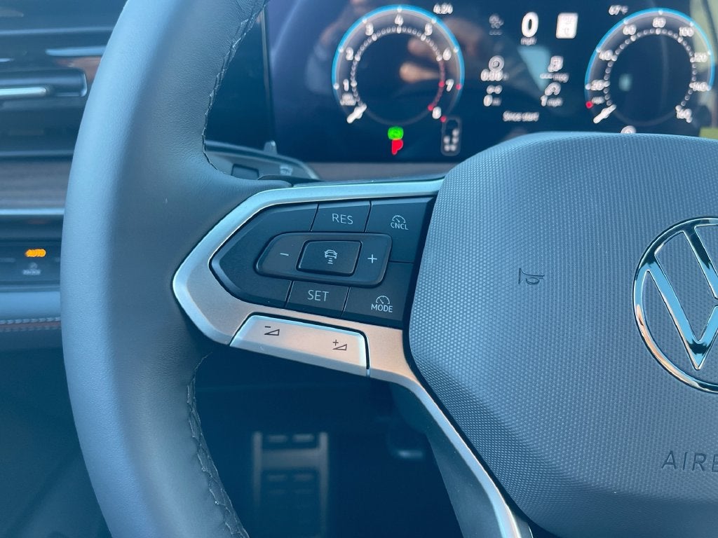 2027 Volkswagen Atlas SEL Premium R-Line