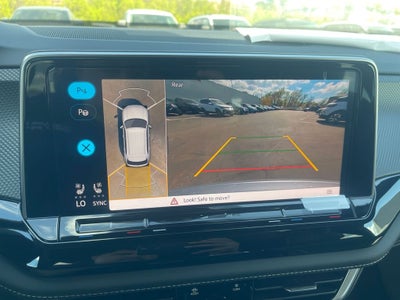 2026 Volkswagen Atlas Cross Sport 2.0T SEL Premium R-Line