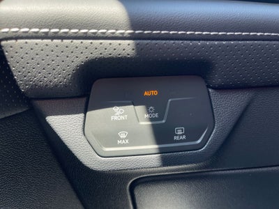 2026 Volkswagen Atlas Cross Sport SEL Premium R-Line