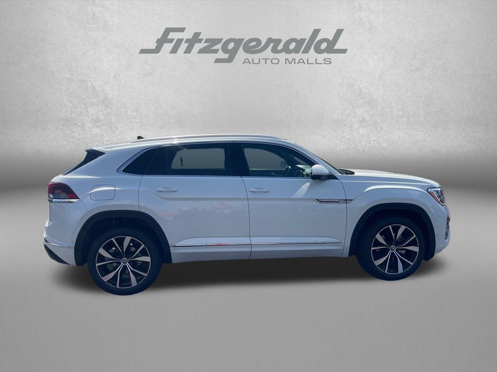 2026 Volkswagen Atlas Cross Sport SEL Premium R-Line