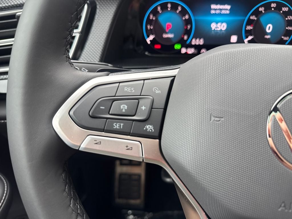 2026 Volkswagen Atlas Cross Sport 2.0T SEL Premium R-Line