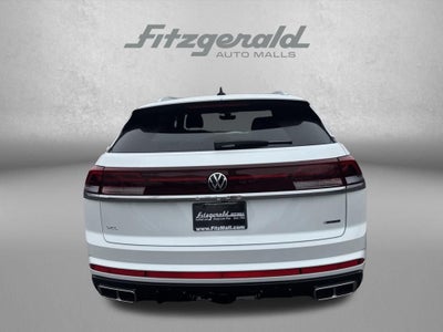 2026 Volkswagen Atlas Cross Sport 2.0T SEL Premium R-Line