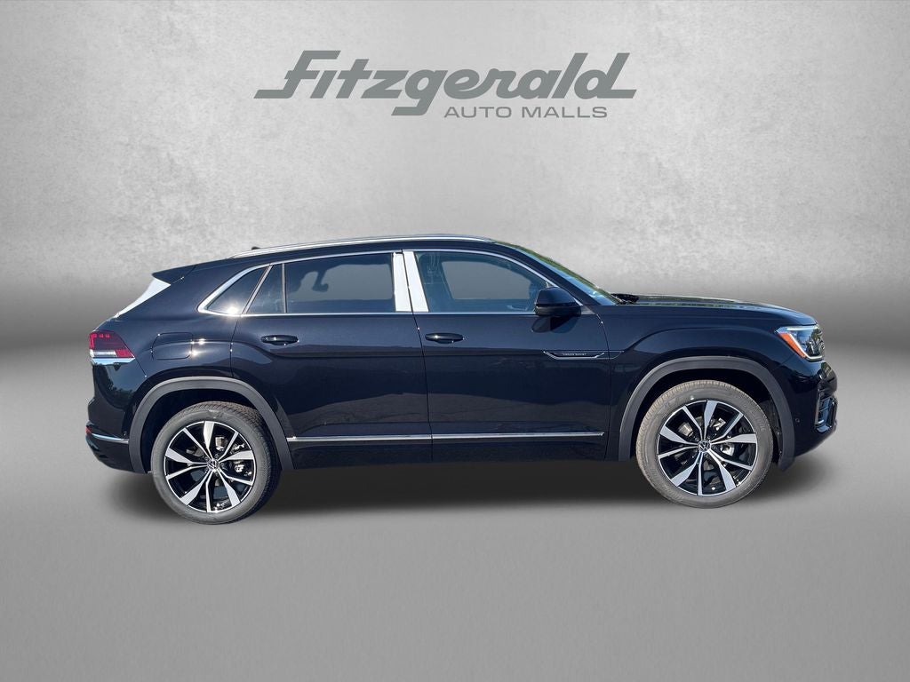 2026 Volkswagen Atlas Cross Sport 2.0T SEL Premium R-Line
