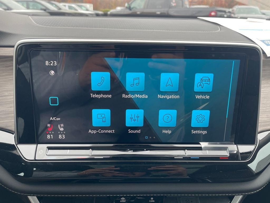 2026 Volkswagen Atlas 2.0T SEL Premium R-Line